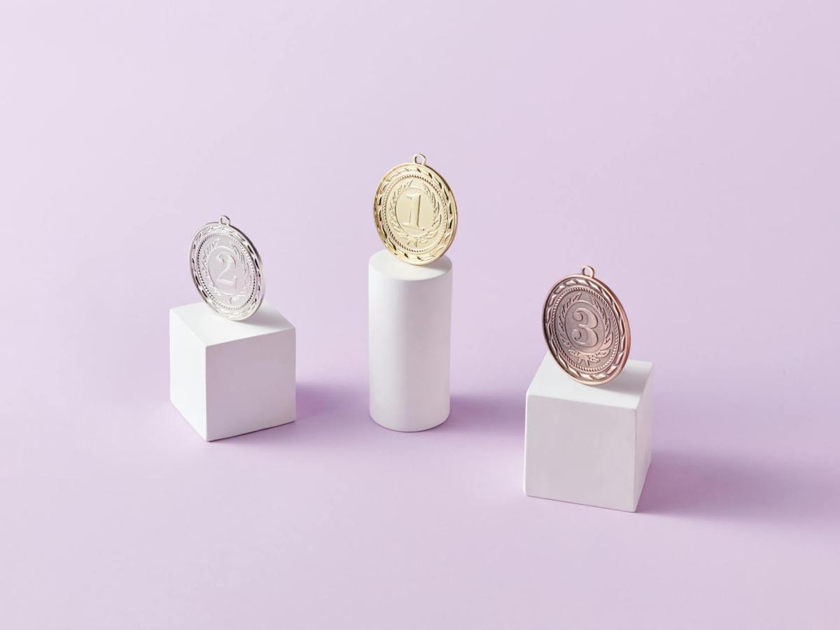 Winners, Climbers, and Sliders: Line Bump Charts That Bring Your Data to&nbsp;Life!